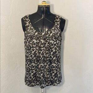 Notations Floral Sleeveless Top